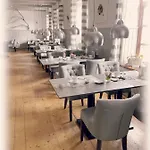 Packhaus Ξενοδοχείο 3*
